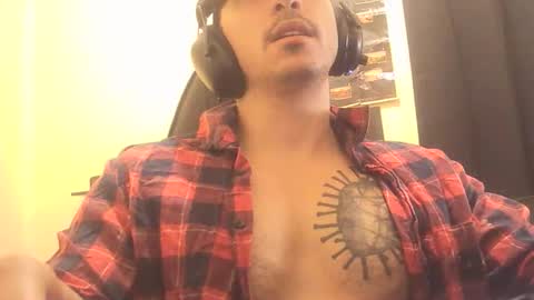 Alexxx online show from November 2025 05:45:02 PM