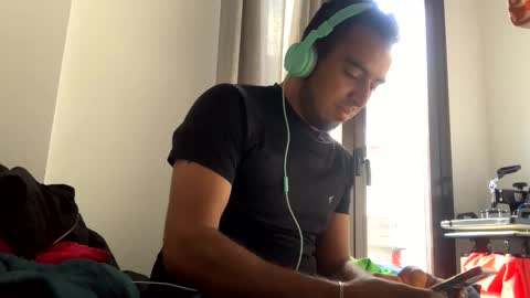 Snapshot of alexospina55 chatting on December 2025 03:10:01 PM alexospina55 online show from December 2025 03:10:01 PM