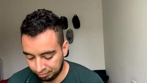 Snapshot of alexospina55 chatting on January 2026 02:19:02 PM alexospina55 online show from January 2026 02:19:02 PM