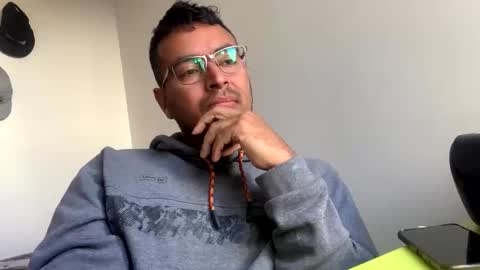 Snapshot of alexospina55 chatting on March 2026 10:16:01 AM alexospina55 online show from March 2026 10:16:01 AM