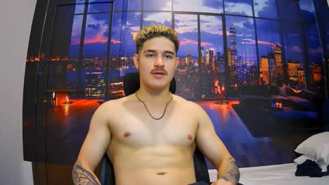 Snapshot of alexpierss chatting on October 2025 08:05:02 PM Alex online show from October 2025 08:05:02 PM