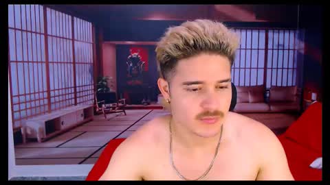 Snapshot of alexpierss chatting on October 2025 07:13:01 PM Alex online show from October 2025 07:13:01 PM