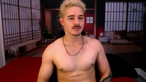 Snapshot of alexpierss chatting on October 2025 07:08:01 PM Alex online show from October 2025 07:08:01 PM