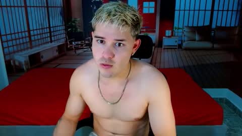 Snapshot of alexpierss chatting on November 2025 07:12:01 PM Alex online show from November 2025 07:12:01 PM