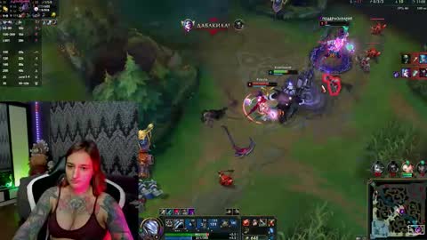 Alex online show from October 2025 09:59:01 PM