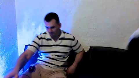 Alex online show from April 2026 07:05:02 PM