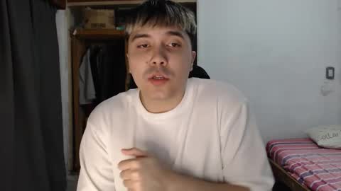 Snapshot of alexriversx chatting on April 2026 06:53:02 PM Alexander online show from April 2026 06:53:02 PM