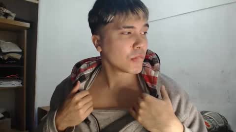 Snapshot of alexriversx chatting on May 2026 02:55:01 PM Alexander online show from May 2026 02:55:01 PM