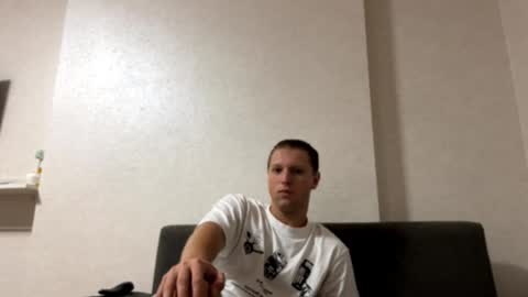 Snapshot of alexs_bugatti chatting on October 2025 07:08:01 PM Alex online show from October 2025 07:08:01 PM
