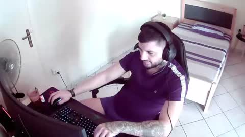 alexthepro00 online show from June 2026 11:51:02 AM