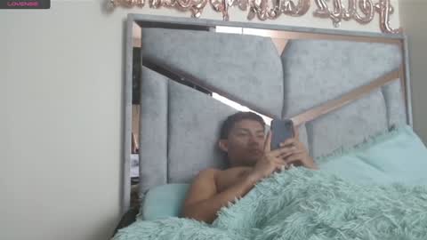 alex y luisa online show from January 2025 02:53:02 PM