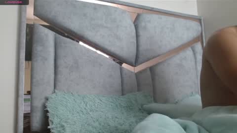 alex y luisa online show from January 2025 02:58:01 PM