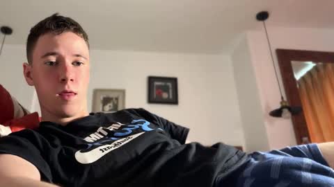 Snapshot of alexwos chatting on February 2026 06:32:01 AM Alex online show from February 2026 06:32:01 AM