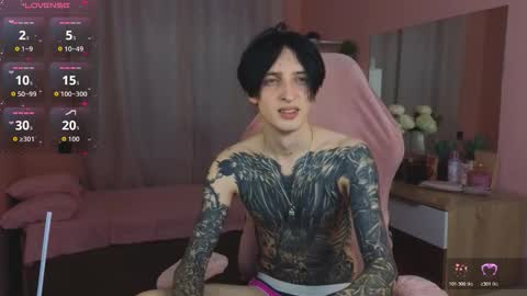 Alex online show from November 2025 12:18:01 PM