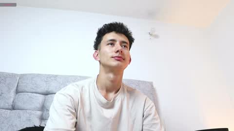 Snapshot of alexxx__01 chatting on December 2024 12:41:01 AM Alex online show from December 2024 12:41:01 AM