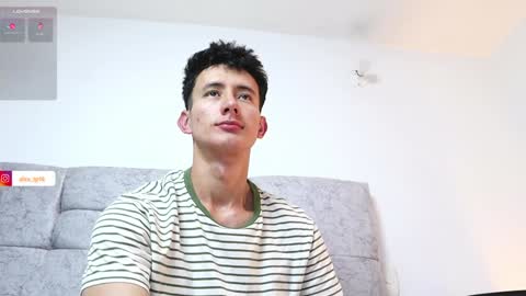 Snapshot of alexxx__01 chatting on December 2024 01:35:01 AM Alex online show from December 2024 01:35:01 AM