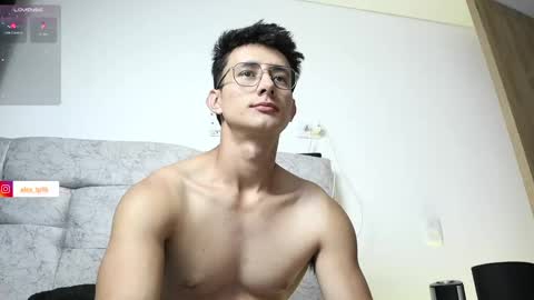 Snapshot of alexxx__01 chatting on October 2025 04:57:02 AM Alex online show from October 2025 04:57:02 AM