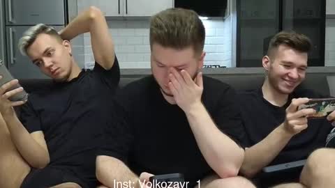 AlexDimaIgor online show from October 2025 08:41:02 PM