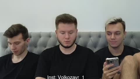 AlexDimaIgor online show from November 2025 08:13:02 PM