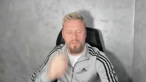 Snapshot of alexyno2020 chatting on March 2026 08:34:02 PM alexyno2022 ONLYFANS online show from March 2026 08:34:02 PM