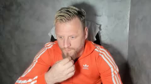 Snapshot of alexyno2020 chatting on March 2026 05:51:01 AM alexyno2022 ONLYFANS online show from March 2026 05:51:01 AM