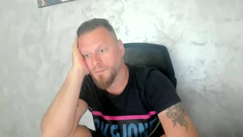 alexyno2022 ONLYFANS online show from May 2026 08:12:02 AM