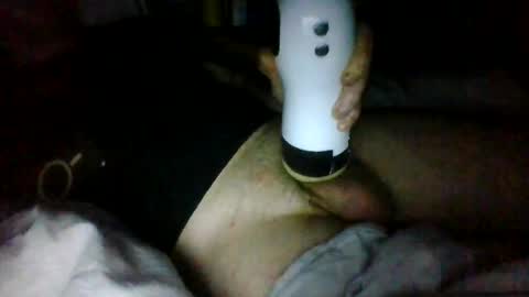 Edgarrrdd1021 online show from June 2026 05:16:02 AM