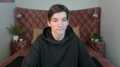 Snapshot of alfred_joness chatting on October 2025 06:57:01 AM Alfred online show from October 2025 06:57:01 AM