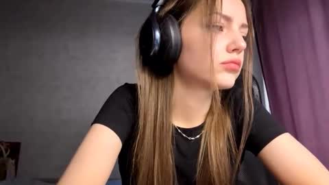 Alice online show from October 2025 08:13:02 AM