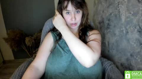 Snapshot of aliaa_ chatting on January 2025 01:13:01 PM aliaa_ online show from January 2025 01:13:01 PM