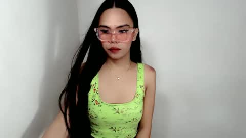 ALIAH online show from October 2025 09:43:02 AM