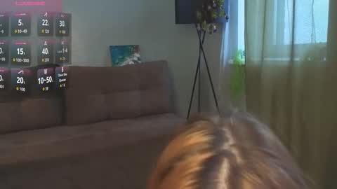 Amelia online show from October 2025 05:22:02 AM