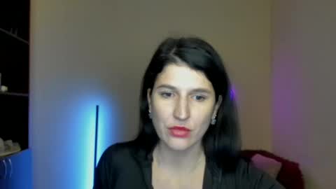 Snapshot of alianna_solo_kiss chatting on March 2025 12:22:02 PM Alianna online show from March 2025 12:22:02 PM