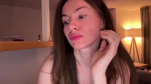 alice0nd online show from April 2026 09:34:01 PM