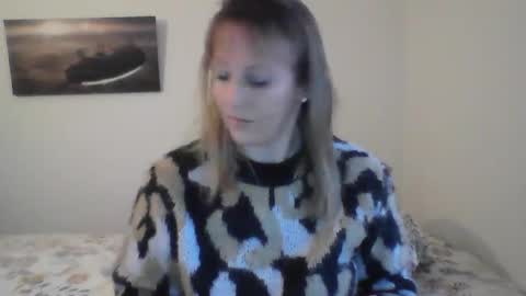 Snapshot of alice8363 chatting on January 2025 04:05:01 PM Alice online show from January 2025 04:05:01 PM