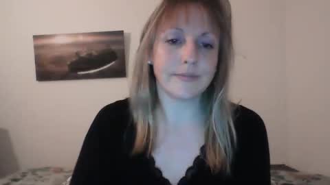 Snapshot of alice8363 chatting on January 2025 04:33:01 PM Alice online show from January 2025 04:33:01 PM