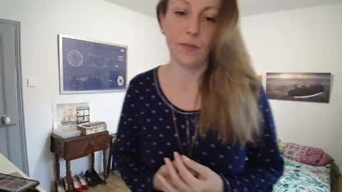 Snapshot of alice8363 chatting on November 2025 08:31:01 AM Alice online show from November 2025 08:31:01 AM