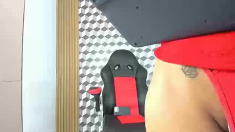 alice__brow online show from September 2025 01:55:01 PM