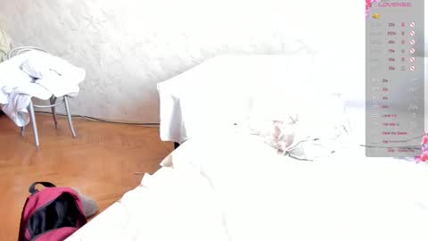 Snapshot of alice_allens chatting on March 2026 11:27:02 AM Alice online show from March 2026 11:27:02 AM