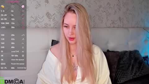 Alice online show from October 2025 11:13:02 PM