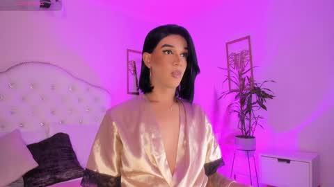 Snapshot of alice_graay_ chatting on February 2025 04:29:01 AM Alice Graay online show from February 2025 04:29:01 AM
