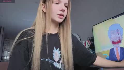 Snapshot of alice_hetfield chatting on October 2025 11:50:01 AM My name is Alice find out about me in the Fansly online show from October 2025 11:50:01 AM