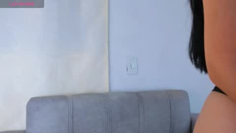 Snapshot of alice_jenner_ chatting on February 2025 12:51:01 AM Alice online show from February 2025 12:51:01 AM