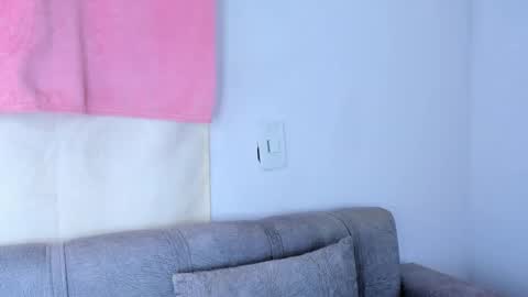 Snapshot of alice_jenner_ chatting on February 2025 12:21:02 AM Alice online show from February 2025 12:21:02 AM