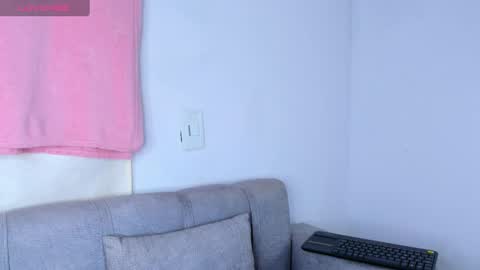 Snapshot of alice_jenner_ chatting on March 2025 01:36:02 AM Alice online show from March 2025 01:36:02 AM