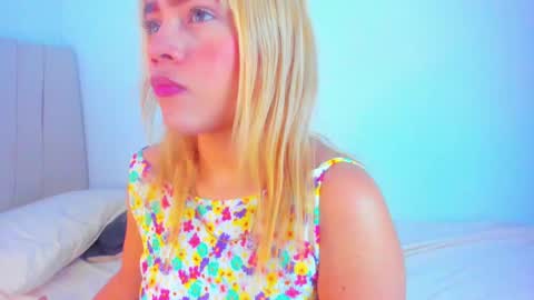 Snapshot of alice_lacroux chatting on February 2025 06:24:01 PM Alice online show from February 2025 06:24:01 PM