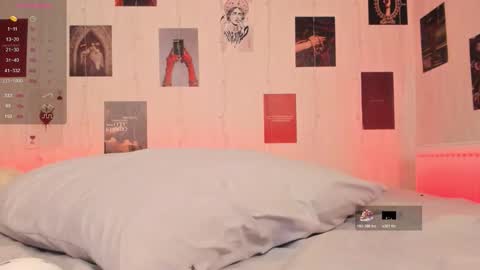  Alice  online show from December 2025 12:56:01 PM