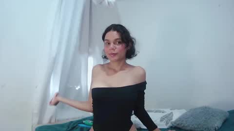 Snapshot of alice_paola chatting on September 2025 09:39:02 PM alice_paola online show from September 2025 09:39:02 PM