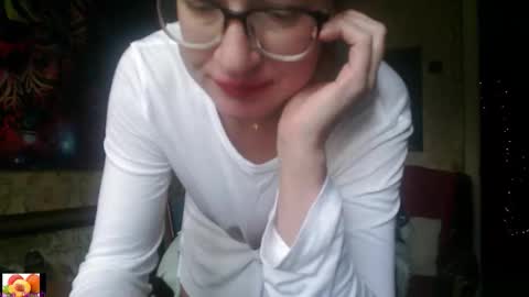 Snapshot of alice_peach chatting on September 2025 12:20:01 PM bigclit daddy squirt bigdildo fit online show from September 2025 12:20:01 PM