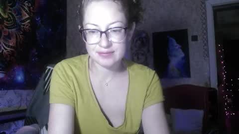 Snapshot of alice_peach chatting on September 2025 10:31:02 AM bigclit daddy squirt bigdildo fit online show from September 2025 10:31:02 AM